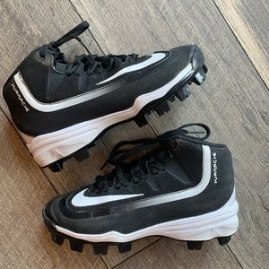 NIKE Huarache Youth Boys Baseball Cleats Sz 2.5Y